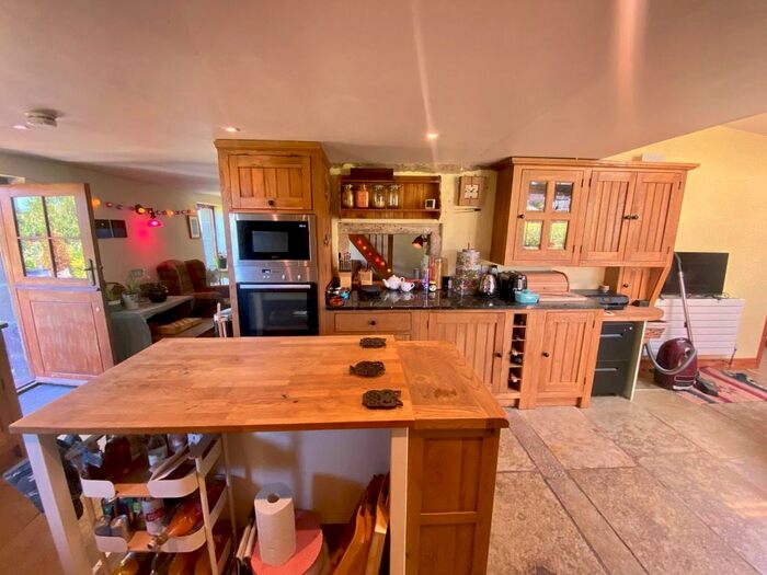 2 Bedroom Barn Conversion For Sale In Salters Lane, Matlock, DE4