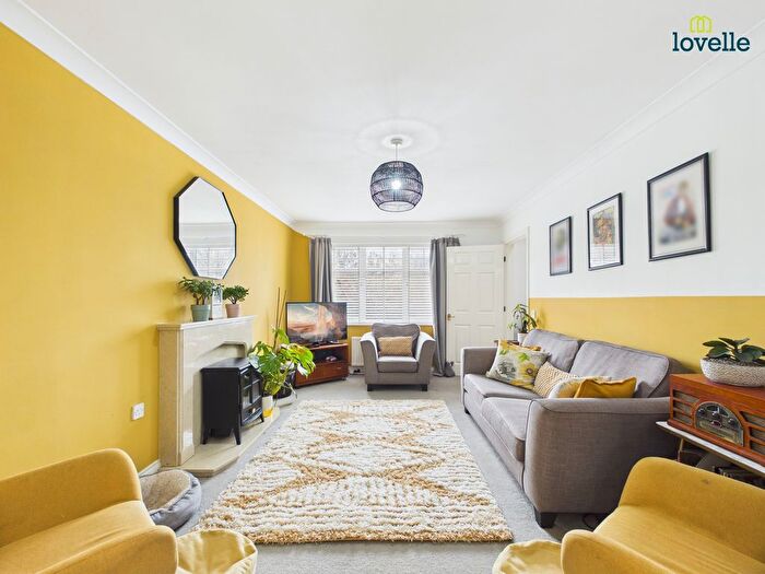 4 Bedroom Detached House For Sale In Whitefriars Road, Lincoln, LN2