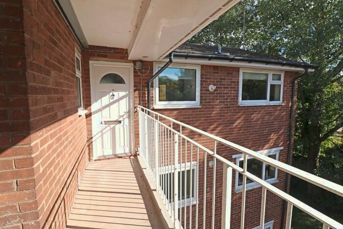 1 Bedroom Flat To Rent In Ward Grove, Birkenhead, CH42