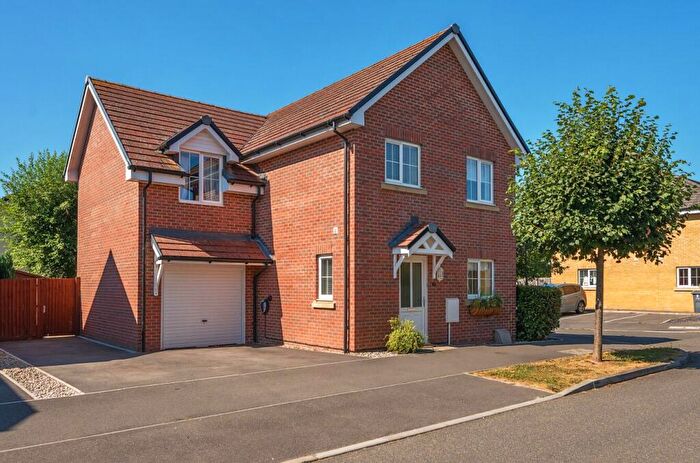 4 Bedroom Detached House For Sale In Moyne Drive, Ludgershall, Andover, SP11