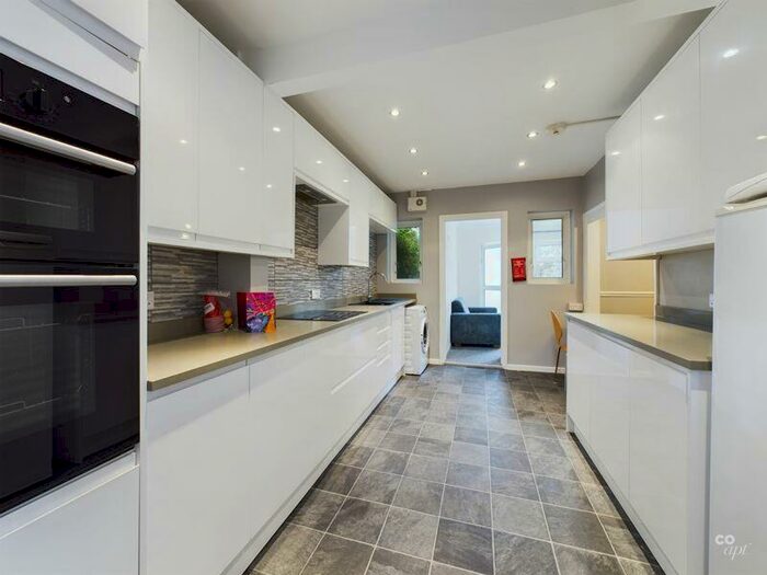 5 Bedroom Terraced House To Rent In Waverley Crescent, Brighton, BN1