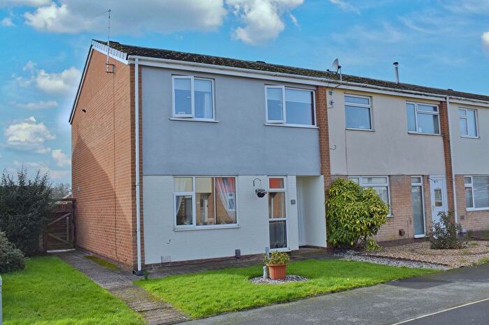 3 Bedroom Terraced House For Sale In Tenzing Walk, Balderton, NG24