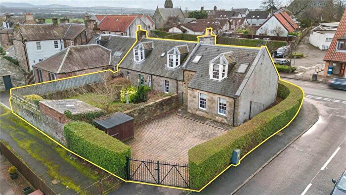 5 Bedroom End Of Terrace House For Sale In Station Road, Kirkliston, Midlothian, EH29