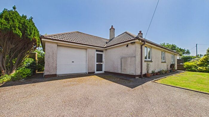 2 Bedroom Bungalow For Sale In Praze Road, Leedstown, Hayle, Cornwall, TR27