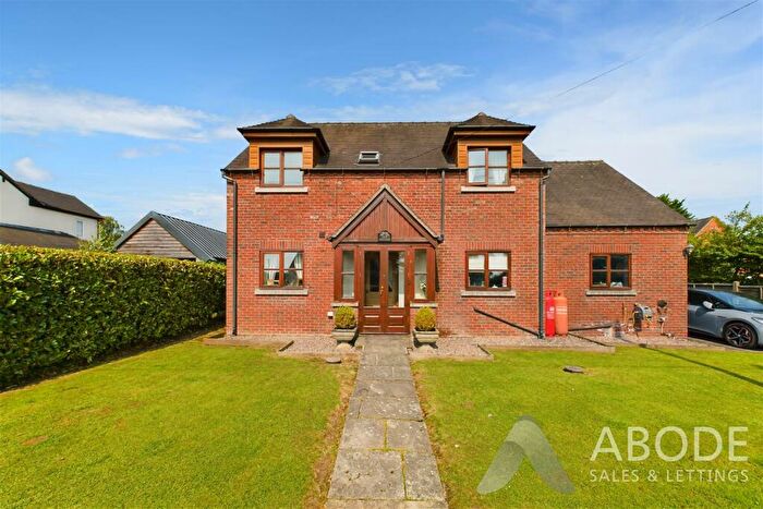 4 Bedroom Detached House For Sale In Stubwood Lane, Stubwood Nr Denstone, Staffordshire, ST14