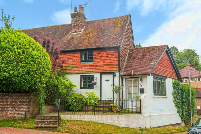 2 Bedroom End Of Terrace House To Rent In Lower Green Road, Tunbridge Wells, TN4