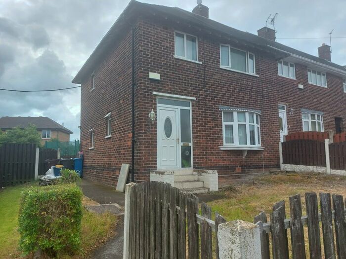 3 Bedroom houses for sale in Osprey Gardens, S2, South Yorkshire