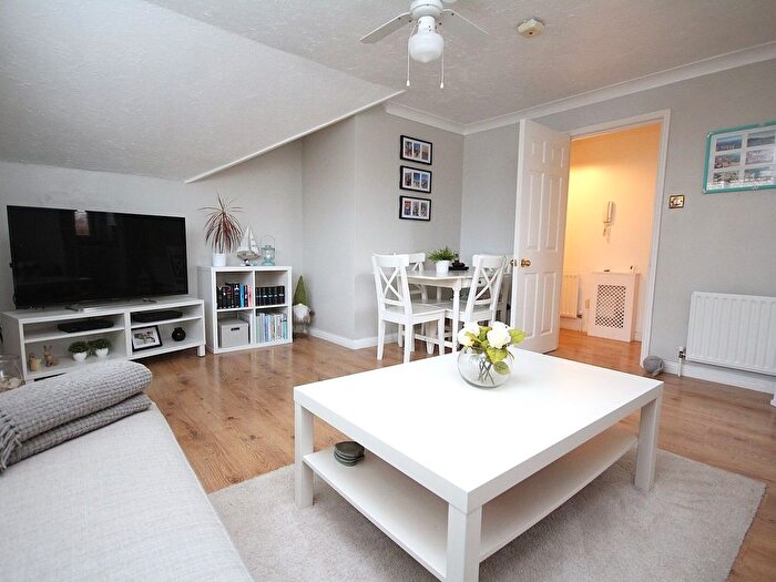Studio For Sale In Chorley Close, Oakdale, Poole, BH15