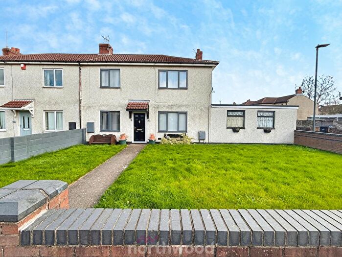 4 Bedroom Semi Detached House For Sale In Princess Avenue, Doncaster, Doncaster, DN7