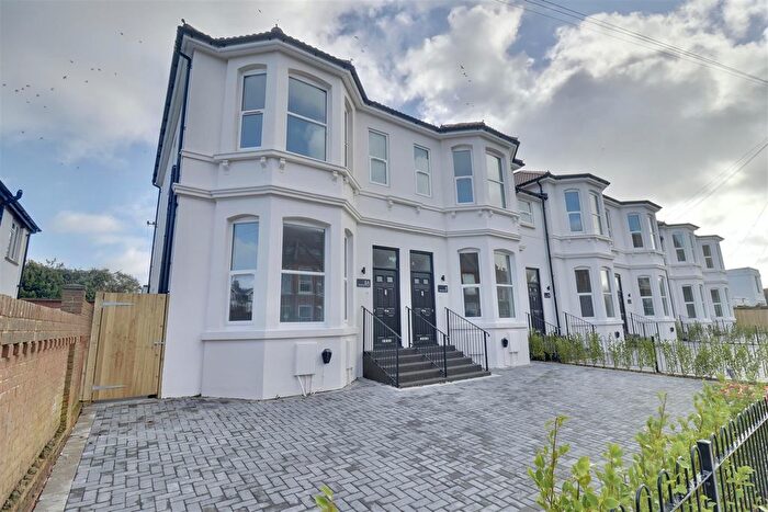 Property For Sale In Spencer Road, Southsea, PO4