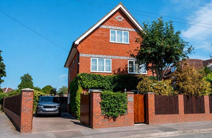 5 Bedroom Detached House For Sale In Arthur Road, Southampton, SO15