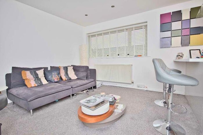 2 Bedroom Property To Rent In The Race, Wilmslow, SK9