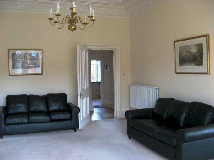 2 Bedroom Flat To Rent In Mayfield Gardens, Edinburgh, EH9