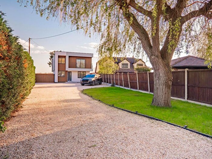 4 Bedroom Detached House For Sale In Mountview Crescent, St. Lawrence, CM0