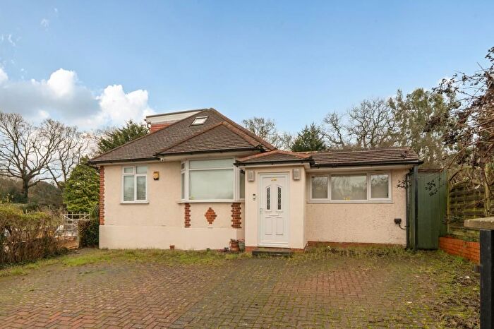 5 Bedroom Detached Bungalow To Rent In Kingsmead, Barnet, EN5