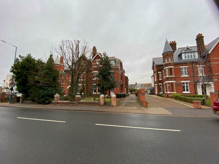 Garage / Parking To Rent In Pelham Road, Gravesend, Kent, DA11