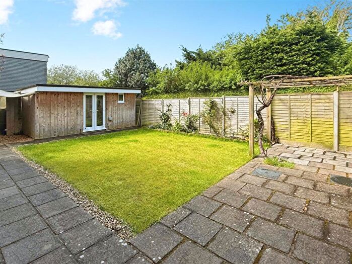 3 Bedroom Semi-Detached House To Rent In Gordon Road, Wimborne, BH21