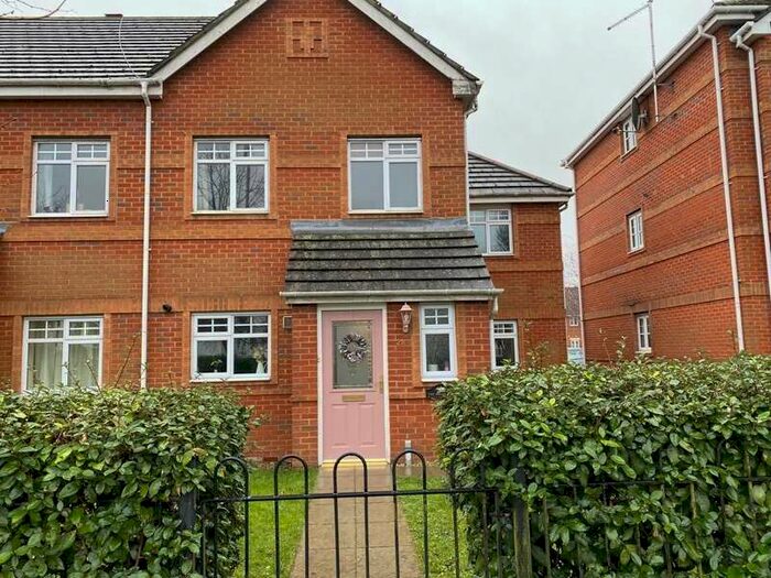 4 Bedroom End Of Terrace House To Rent In Tommy Green Walk, Eastleigh, SO50