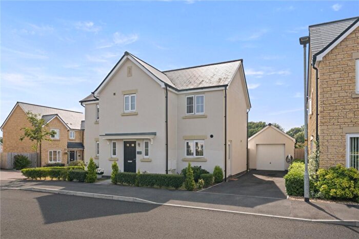 4 Bedroom Detached House For Sale In Bartholomew Way, SN13