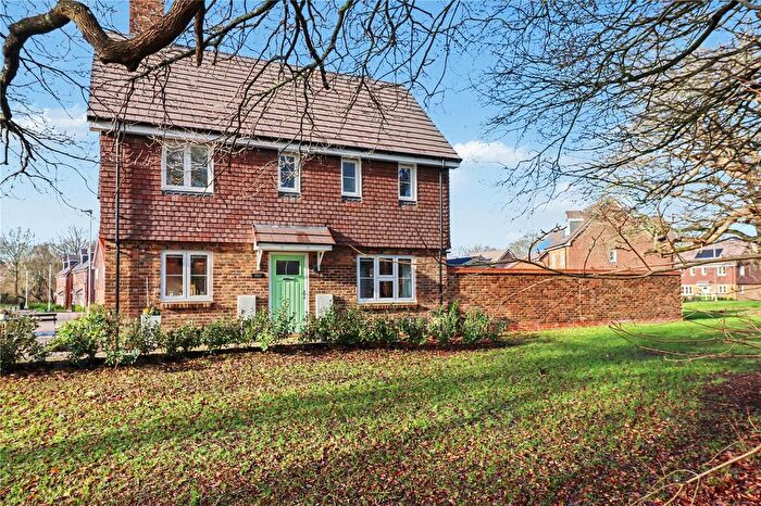 3 Bedroom Detached House For Sale In Reeves Mead, Burgess Hill, RH15