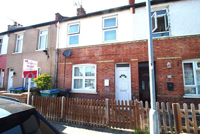 2 Bedroom Terraced House To Rent In Chester Road, Watford, WD18