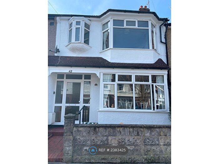 3 Bedroom Terraced House To Rent In Tunstall Road, Croydon, CR0