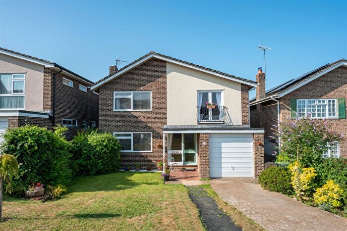 4 Bedroom Detached House For Sale In Welbeck Drive, Burgess Hill, RH15