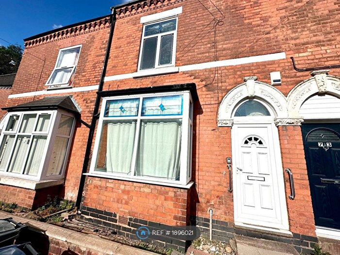 4 Bedroom Terraced House To Rent In New Street, Erdington, Birmingham, B23