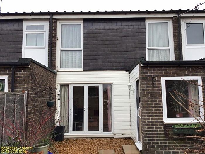 3 Bedroom Terraced House For Sale In Prospect Lane, Havant, Hampshire, PO9