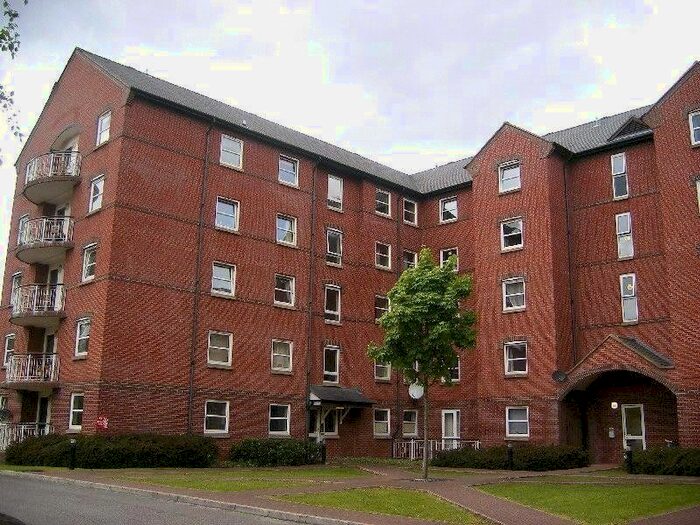 1 Bedroom Flat To Rent In Hathersage Road, Manchester, M13