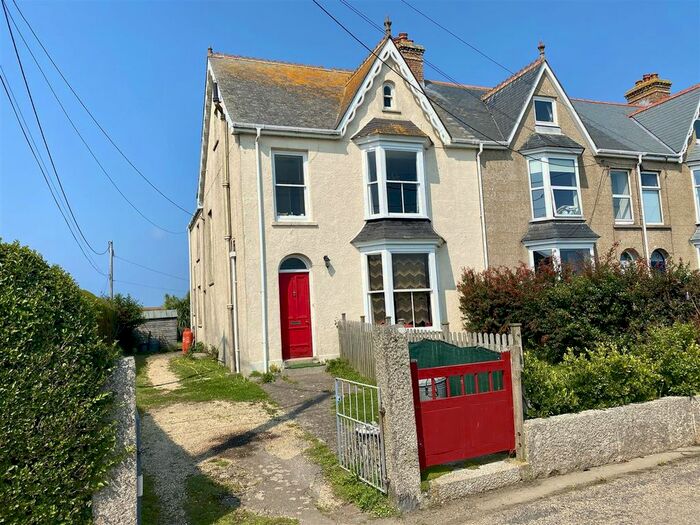 Houses for sale in Lizard, TR12, Cornwall