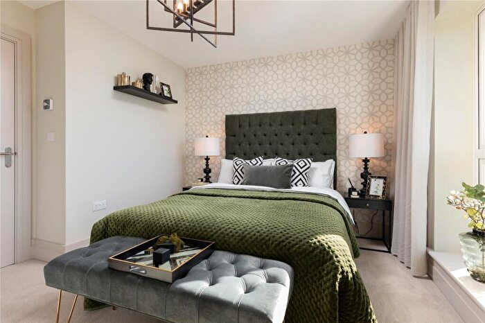 3 Bedroom End Of Terrace House For Sale In Fairmont, Stoke Orchard Road, Bishops Cleeve, Gloucestershire, GL52