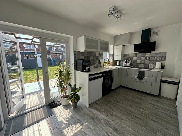 3 Bedroom Terraced House To Rent In Appleby Road, Warrington, WA2