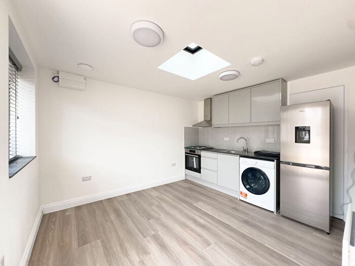Studio To Rent In Stag Lane, Edgware, HA8