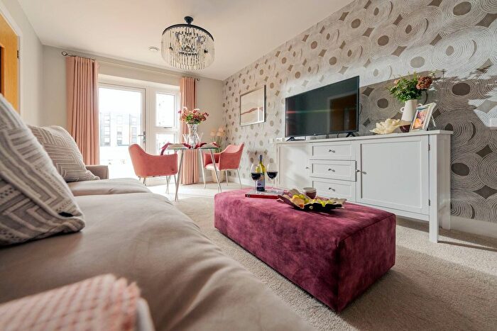 1 Bedroom Flat To Rent In Connaught Close, Shirley, Solihull, B90