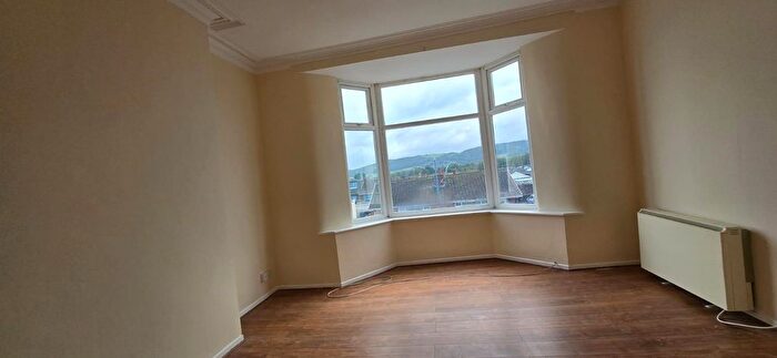 1 Bedroom Flat To Rent In South Parade, Abergele, Pensarn, LL22