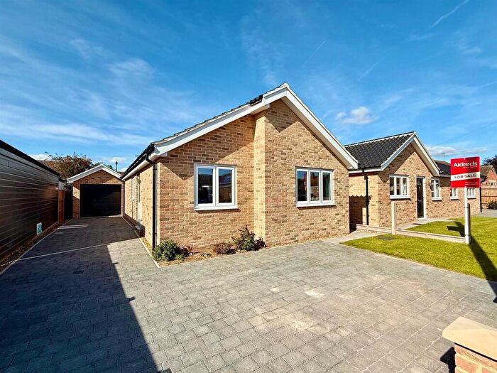 2 Bedroom Detached Bungalow For Sale In Summerfield Road, Hemsby, NR29