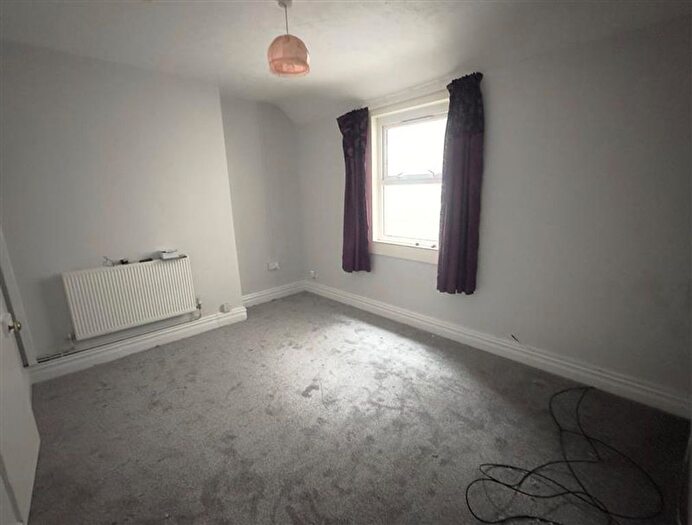 1 Bedroom Flat To Rent In Wellington Road, Rhyl, LL18