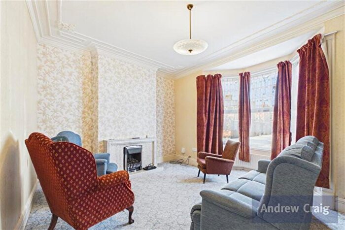 5 Bedroom End Of Terrace House For Sale In Cranford Street, South Shields, NE34