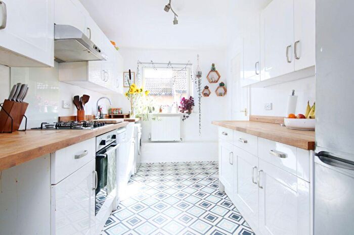 2 Bedroom Flat For Sale In Bleachfield, Bonnington, Edinburgh, EH6