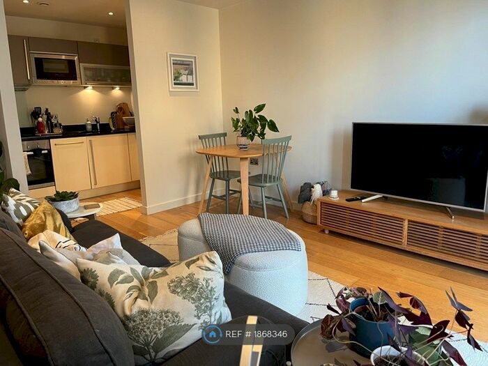 1 Bedroom Flat To Rent In Wharf Approach, Leeds, LS1