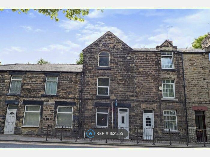 3 Bedroom Terraced House To Rent In Doncaster Road, Darfield, Barnsley, S73