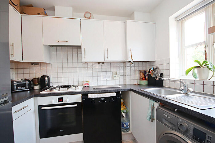 2 Bedroom Terraced House For Sale In Holders Close, Billingshurst, RH14