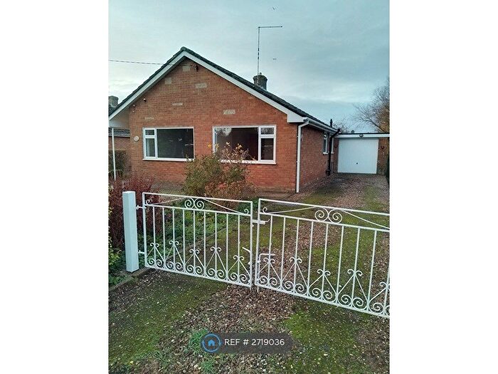 3 Bedroom Bungalow To Rent In The Common, Burgh-Le-Marsh, PE24