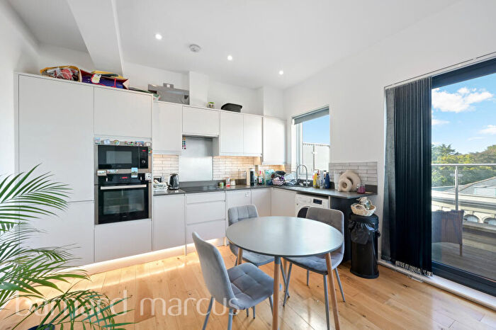 1 Bedroom Flat To Rent In Ewell Road, Surbiton, KT6