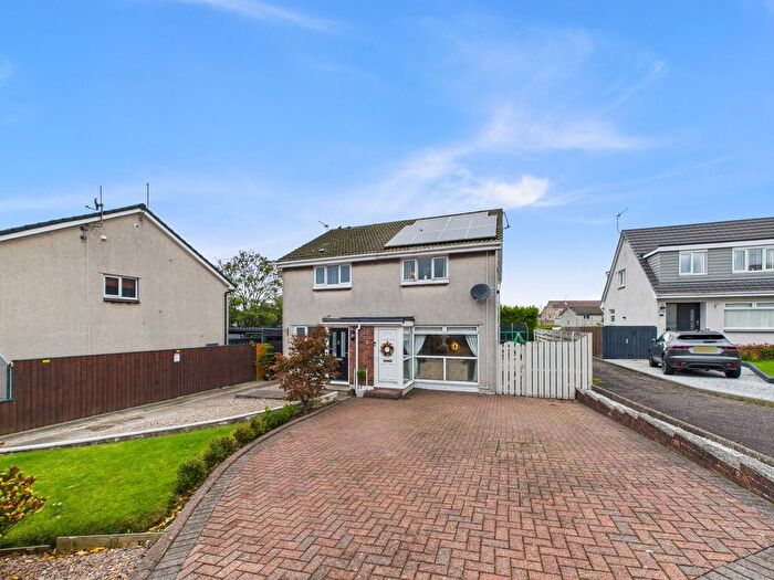 2 Bedroom Semi-Detached House For Sale In Greenacres, Ardrossan, KA22