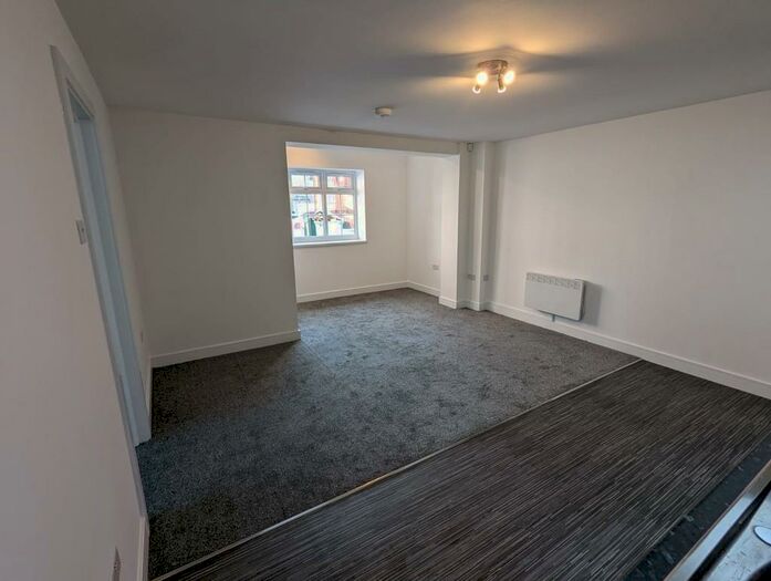 1 Bedroom Apartment To Rent In Pershore Road South, Birmingham, B30