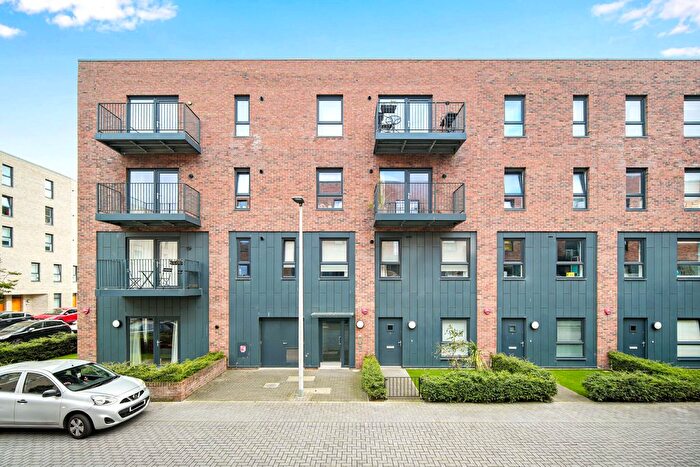 2 Bedroom Flat For Sale In / Chandler Crescent, Leith, Edinburgh, EH6