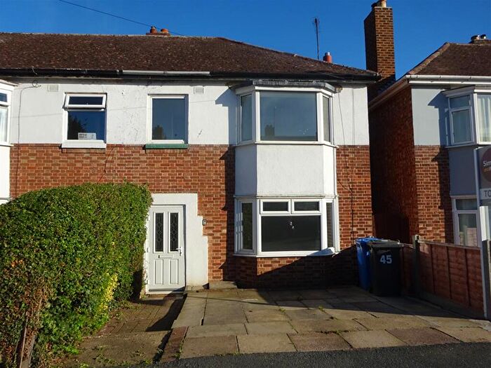 3 Bedroom Semi-Detached House To Rent In Hillside Avenue, Kettering, NN15