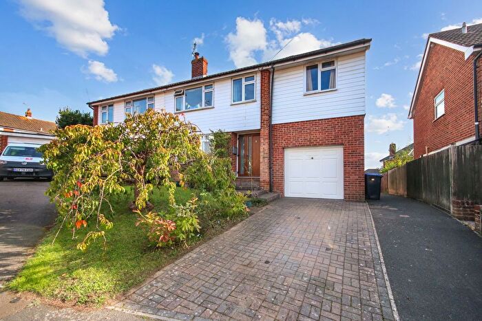 4 Bedroom Semi-Detached House For Sale In Wordsworth Rise, East Grinstead, RH19